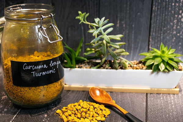 The Best Herbs and Natural Products to Soothe Arthritis