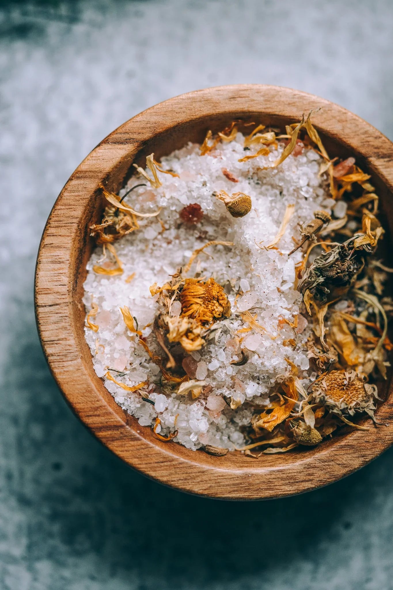 Herbal Bath Salts – Aromatherapy Soaks for Relaxation & Skin Care
