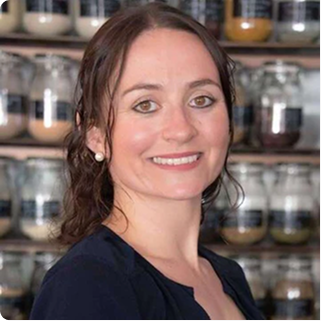 Sara Hennessy, Lead Medical Herbalist